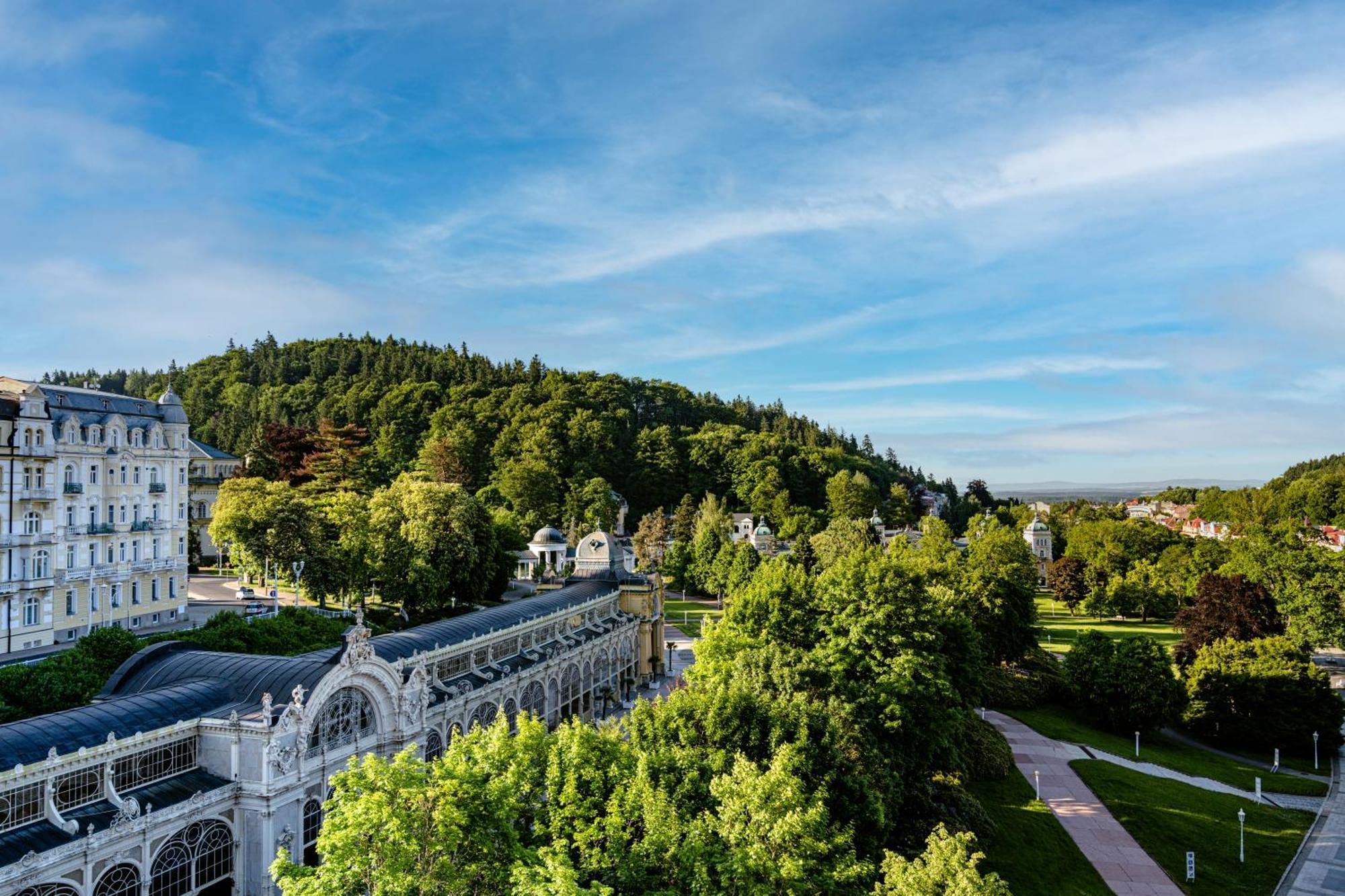 Falkensteiner Spa Resort Marianske Lazne Exterior photo The spa town of Bad Kissingen